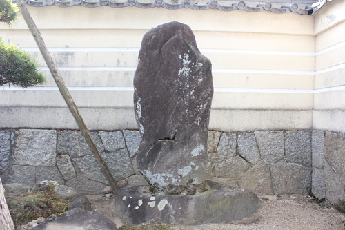 覆蓋の松(石碑)